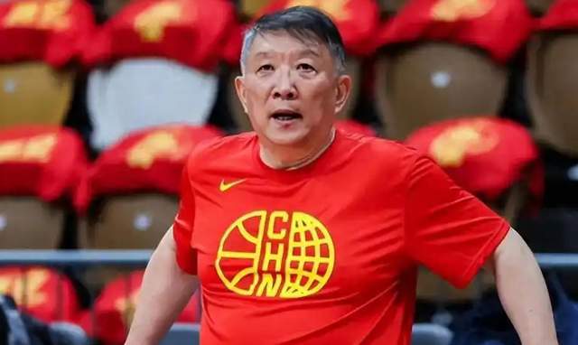 完美世界对战平台-宫鲁鸣下课？女篮集训2个月，打得依旧混乱，王思雨喊话不留情面